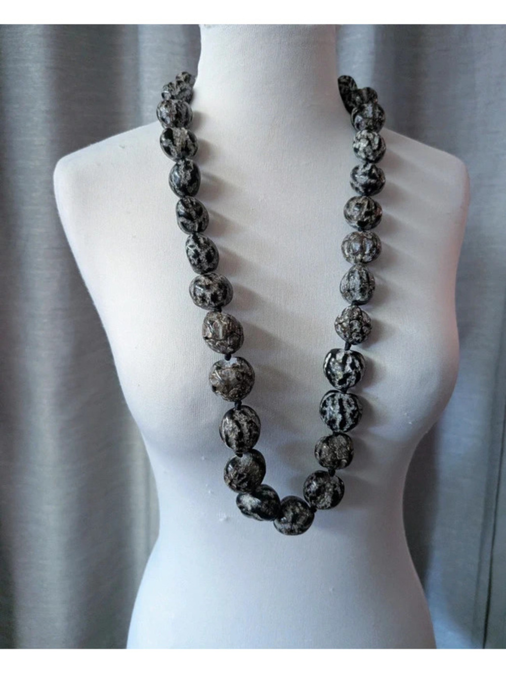 Handmade Hawaiian Kukui Nut Lei Necklace